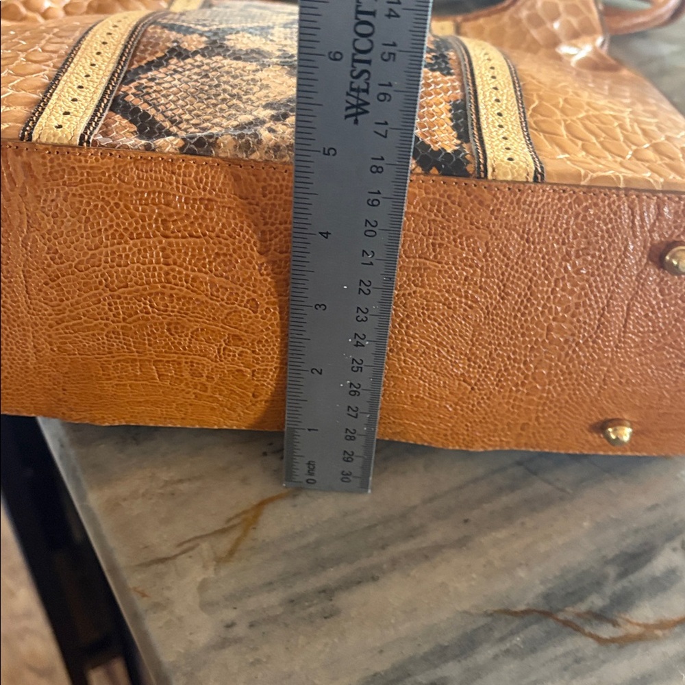 Chic Tan and Brown Shoulder Bag with Snakeskin Accent - Picture 11 of 11